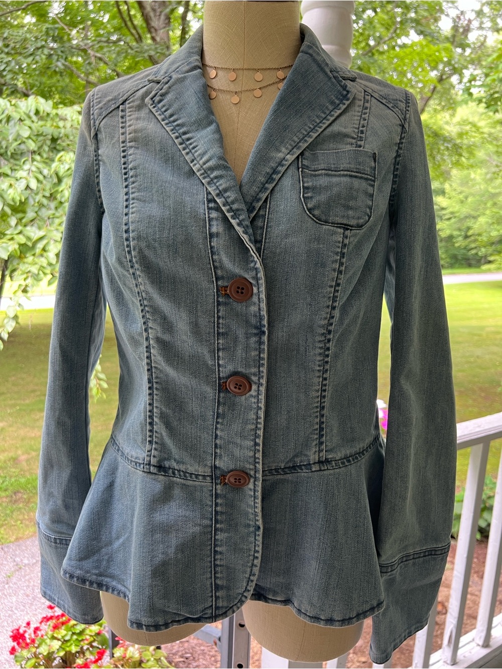Anthropologie Pilcro & the Letterpress Women's Light Blue Denim Peplum Jacket